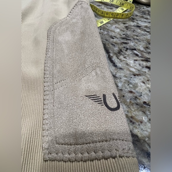 TuffRider Ladies  Ribbed Equestrian riding pants Pull-On Knee leather patch EUC - Picture 9 of 12